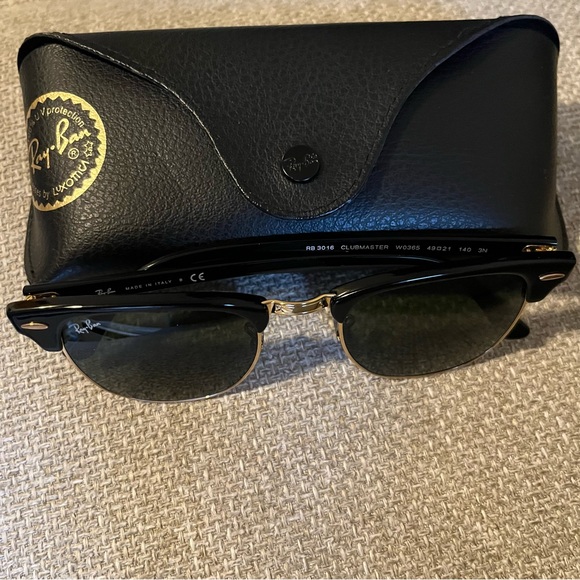Ray-Ban Accessories - Ray-Ban clubmaster classic